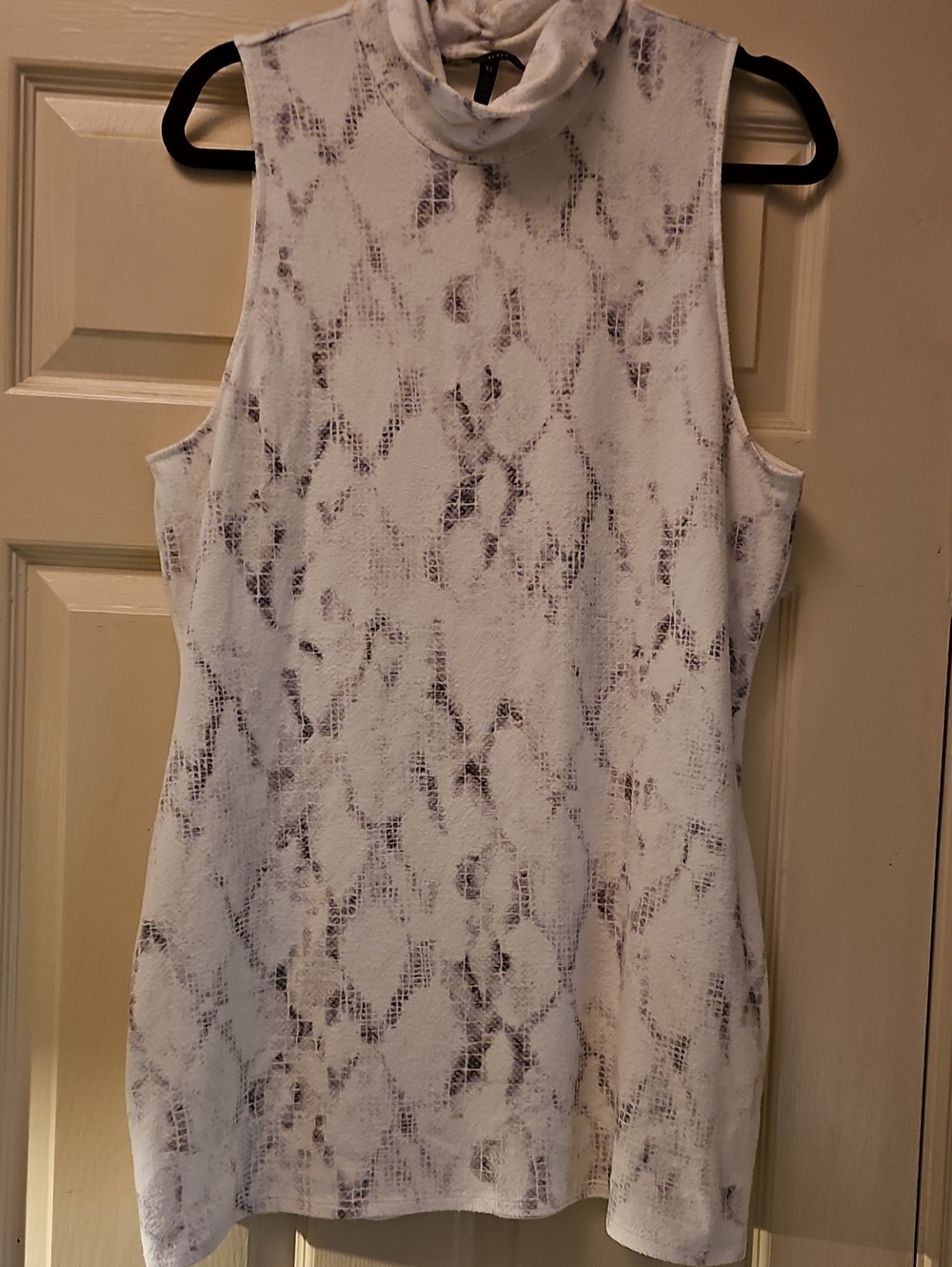 White House Black Market White Snake-Print Sleeveless Mock Neck Top